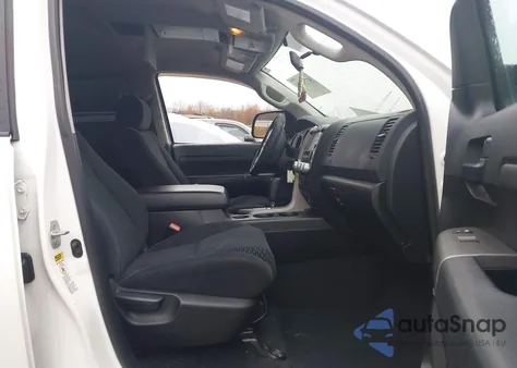 2011 Toyota Tundra Grade 5.7L V8 from USA, damaged, VIN 5TFDY5F17BX176447